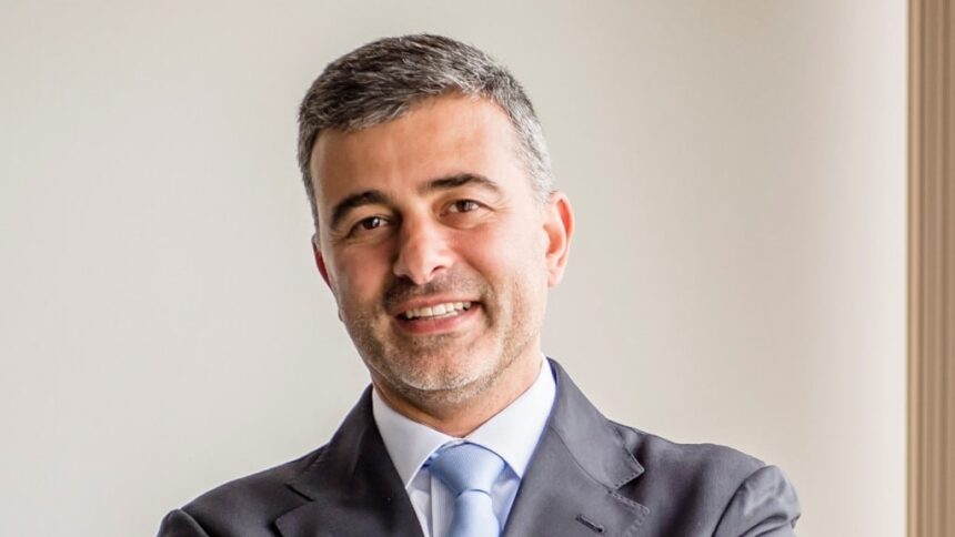 Carlos Correia