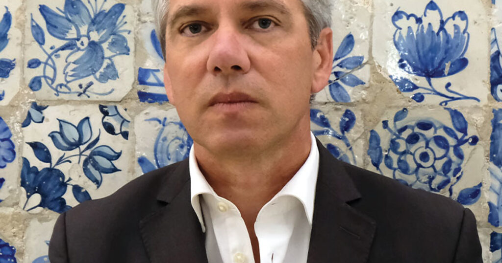 Carlos Correia