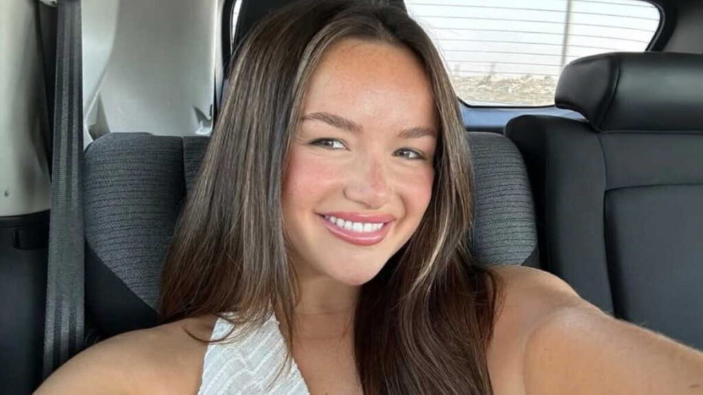 Victoria Mehault avant